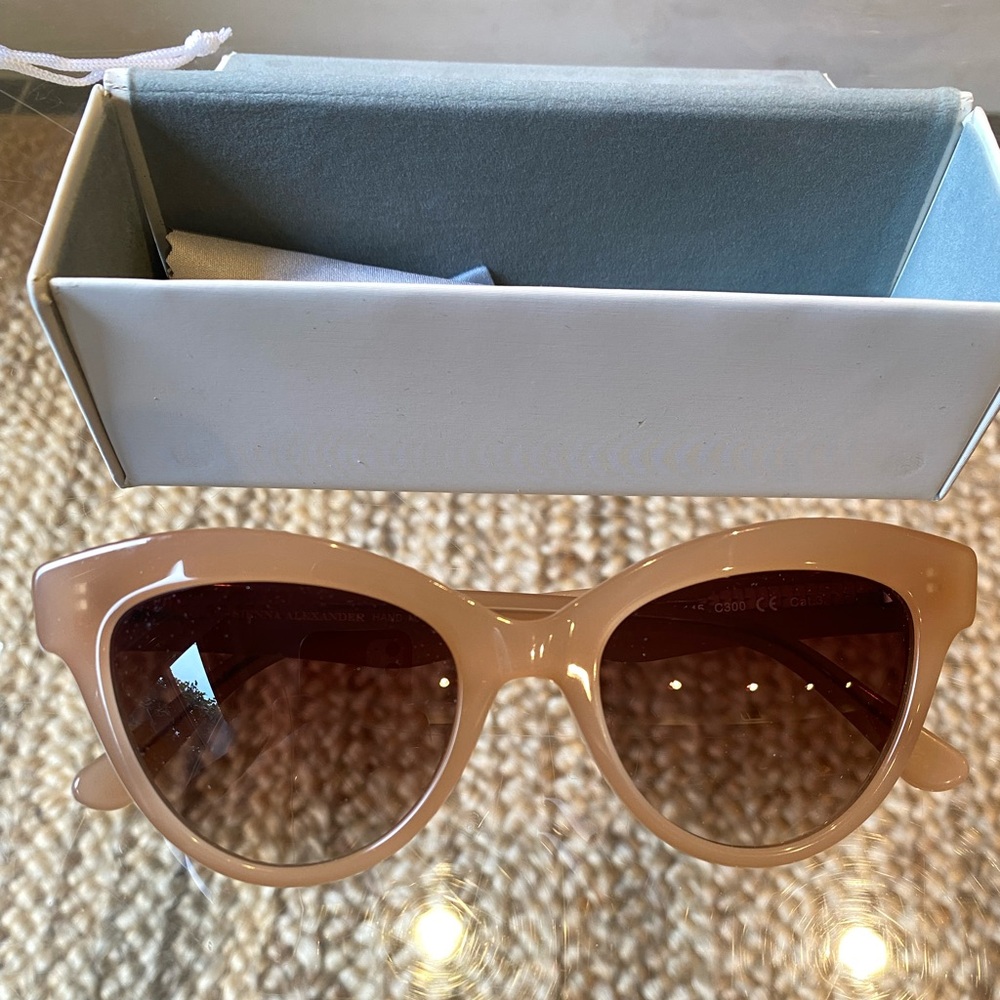 Sienna Alexander Victoria Sunglasses. Nude color. Made in Italy.